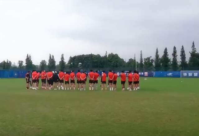 国产多p混交群体交乱